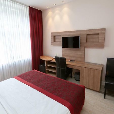 Hotel Prinz Anton Ντίσελντορφ Εξωτερικό φωτογραφία